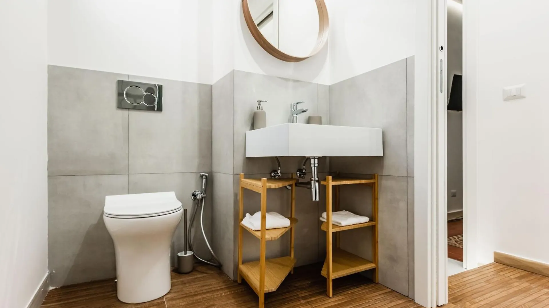 Casa Kyuka: History & Modernity Apartment Catania