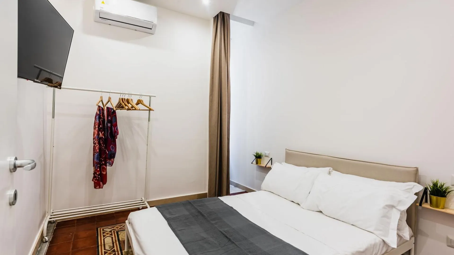 Casa Kyuka: History & Modernity Apartment Catania 0*,  Italy